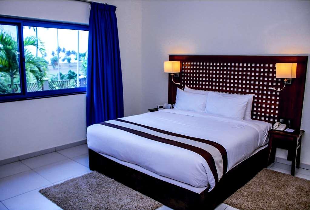 Best Western Plus Serene Atlantic Hotel Sekondi-Takoradi Номер фото