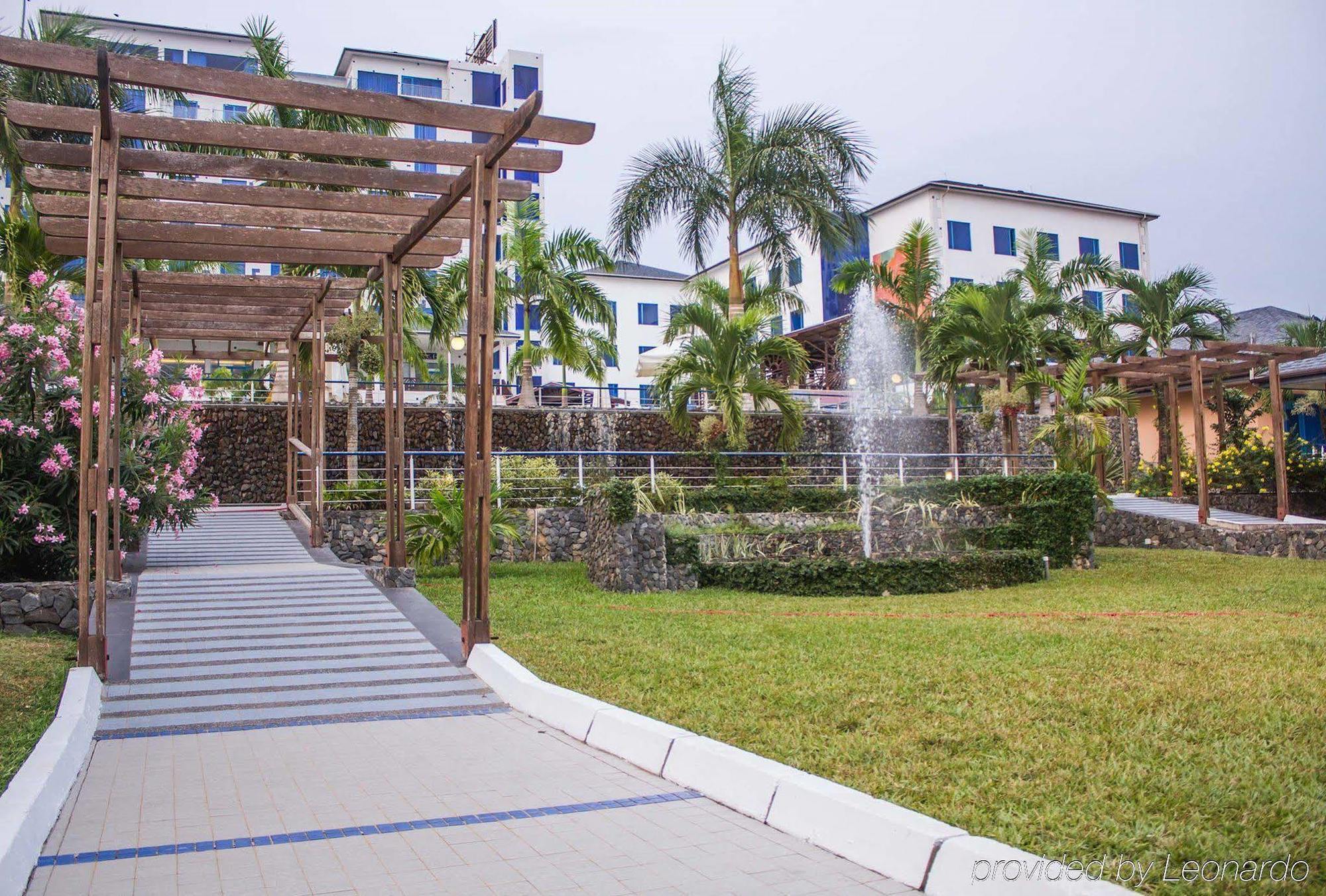 Best Western Plus Serene Atlantic Hotel Sekondi-Takoradi Экстерьер фото